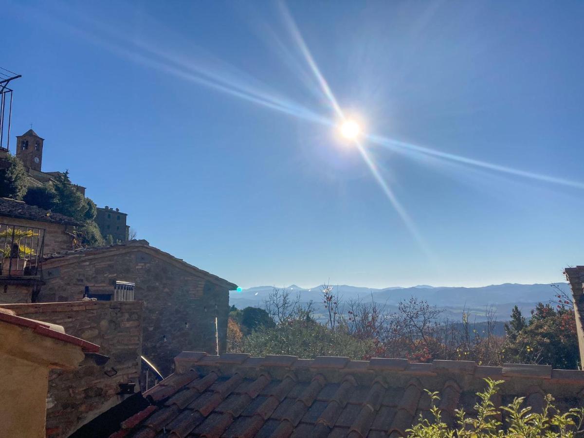 Agora Apartment Montecatini Val di Cecina Bagian luar foto